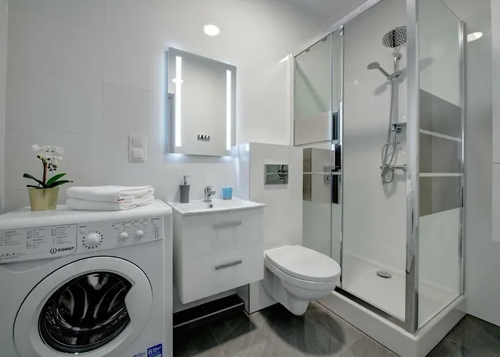 Live & Travel Old Town Apartman