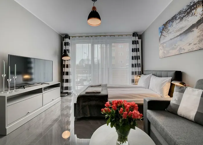 Live & Travel Old Town